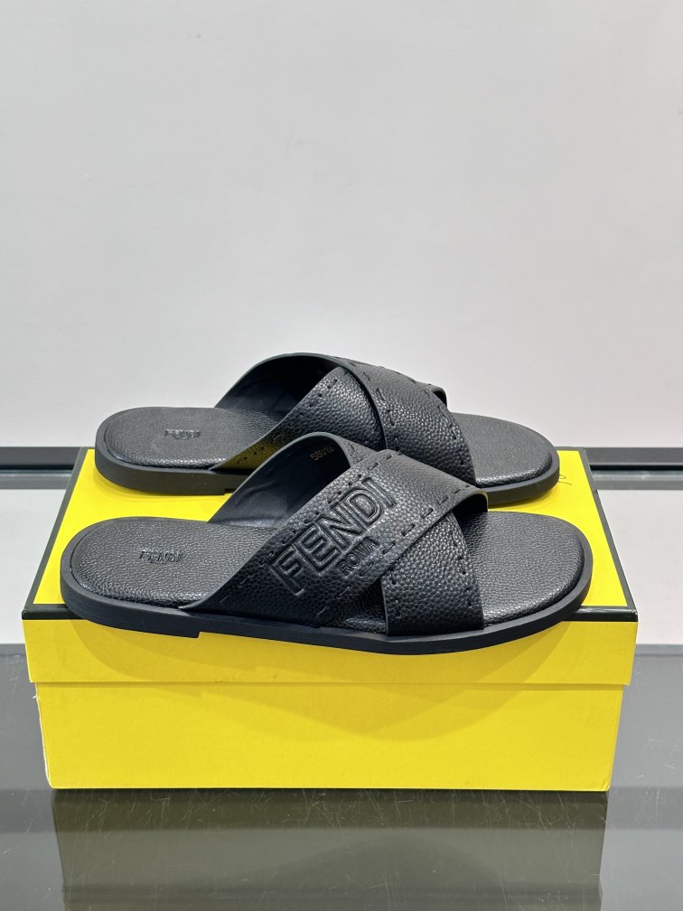 FENDI Shoes-63